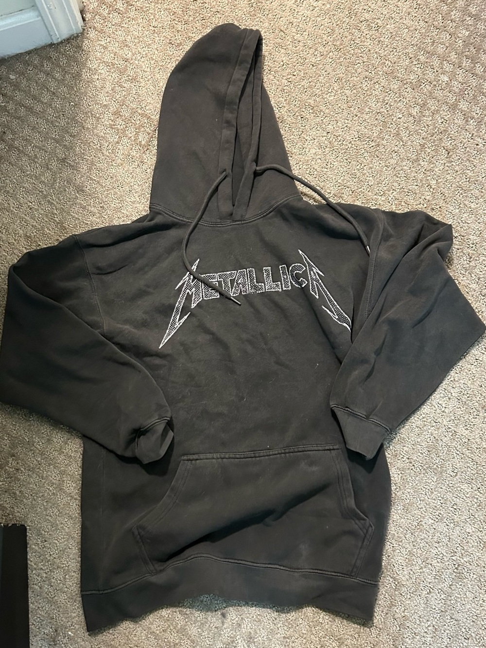 Urban Outfitters Black Metallica Logo Crewneck Hoodie
